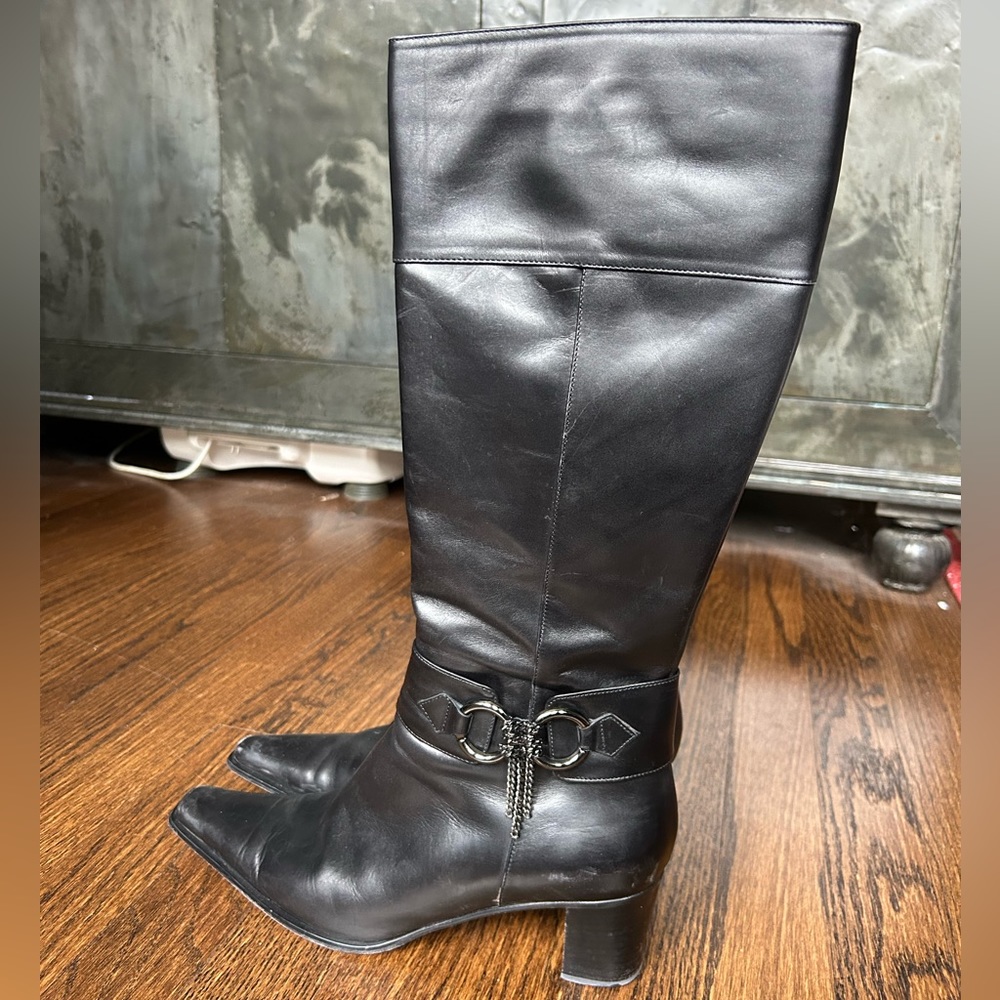 Via Spiga Black Chain Leather Boots, size 7.5 US, 56 Italian